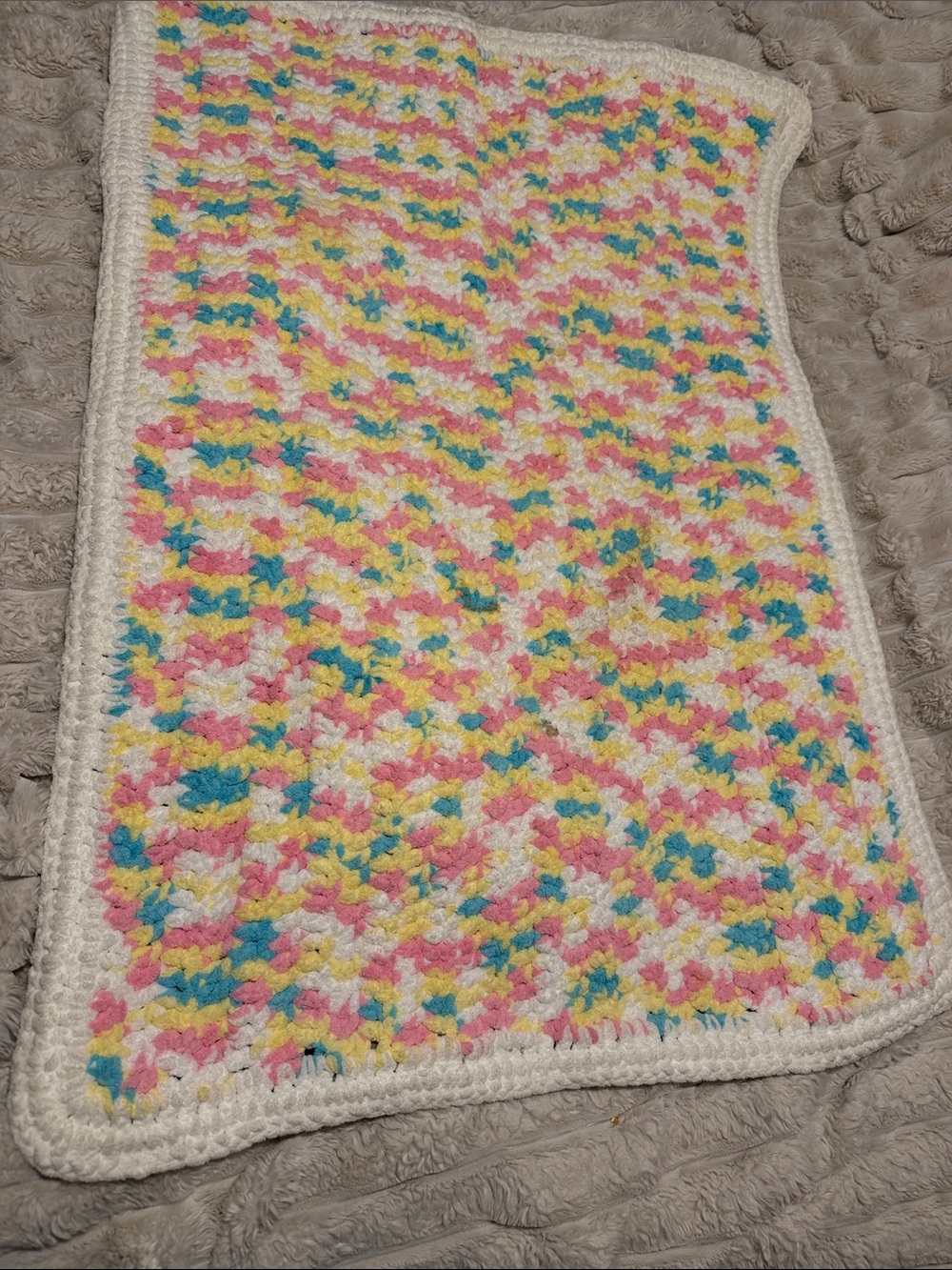 Handmade Soft White Baby Comforter with Pastel Pink, Yellow & Blue Accents